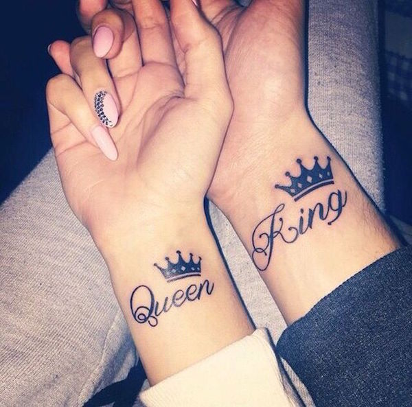 König und Königin Tattoos für Paare